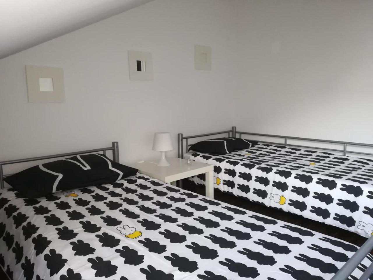 Pb4 House Hostel Braga Bagian luar foto