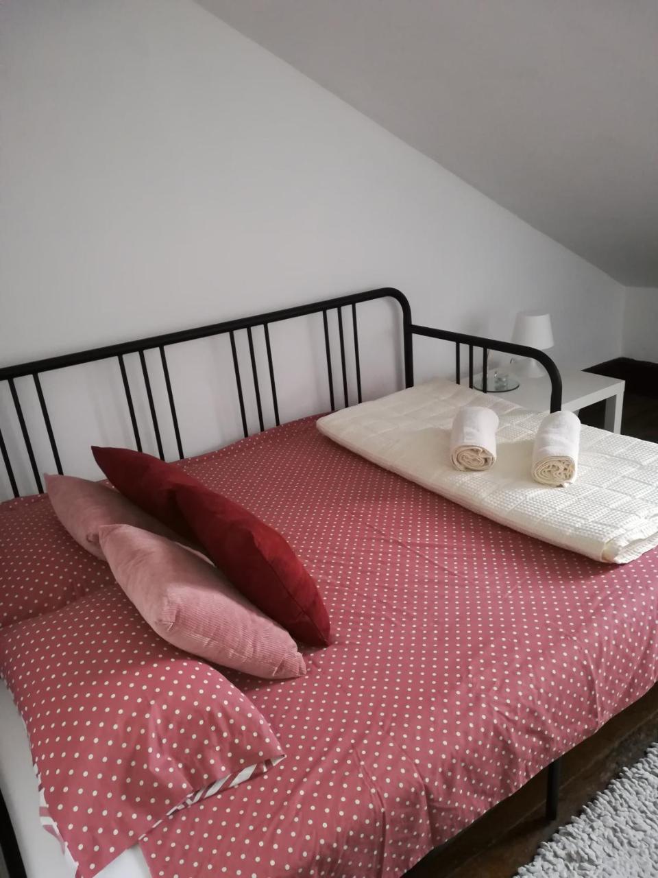 Pb4 House Hostel Braga Bagian luar foto